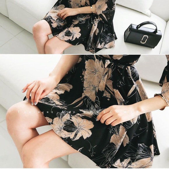 Aurora - 3/4 Sleeve V-Neck Floral Chiffon Wrap Dress - Picture 5 of 6